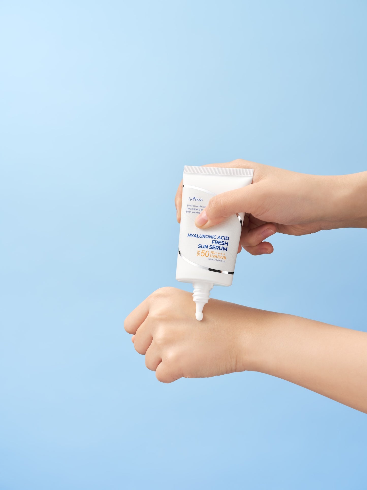 Isntree Hyaluronic Acid Fresh Sun Serum 50ml