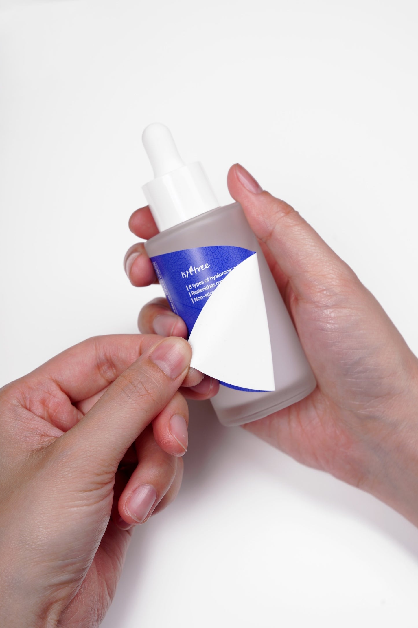 Isntree Hyaluronic Acid Water Essence 50ml